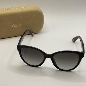 Round Black Chloé Sunglasses - CE767s